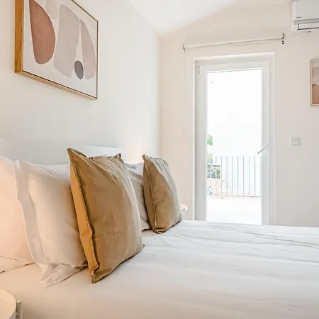 Apartment Ajuda Deluxe Lisbon