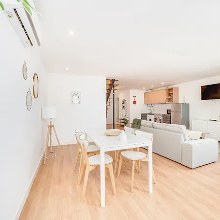 Ajuda Deluxe Apartment *