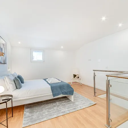 Ajuda Deluxe * Lisboa