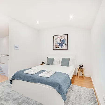 Ajuda Deluxe アパート *